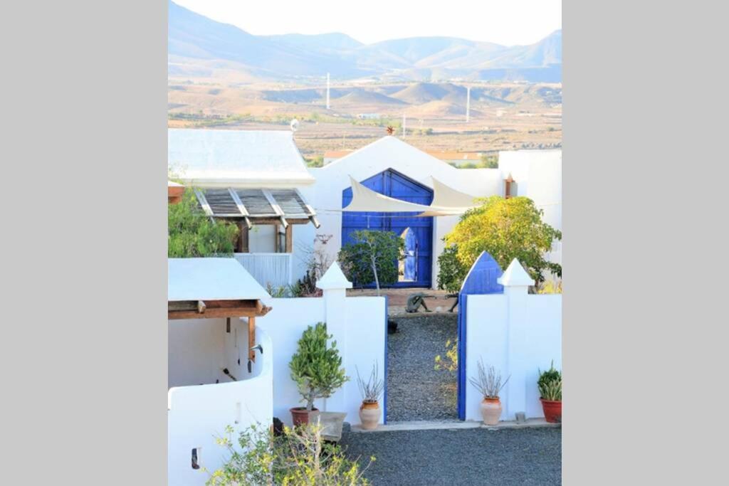 Romantica Fuego - Eco Retreat Finca Artis Tirma Tarajalejo Eksteriør billede