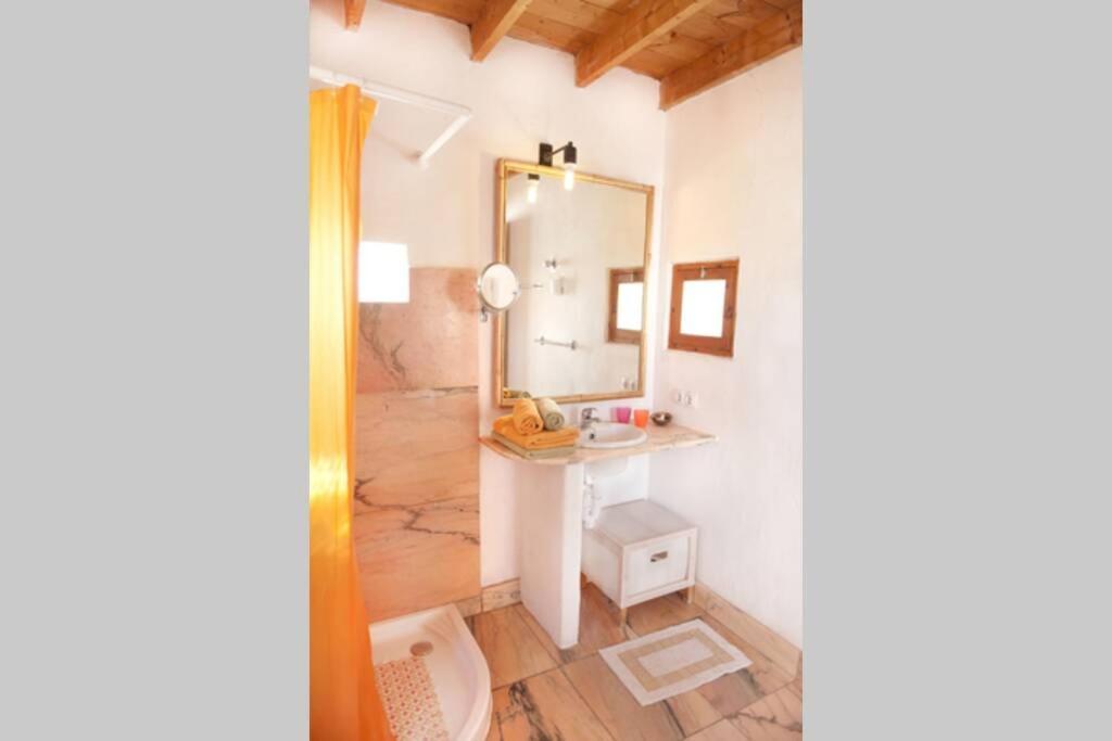 Romantica Fuego - Eco Retreat Finca Artis Tirma Tarajalejo Eksteriør billede